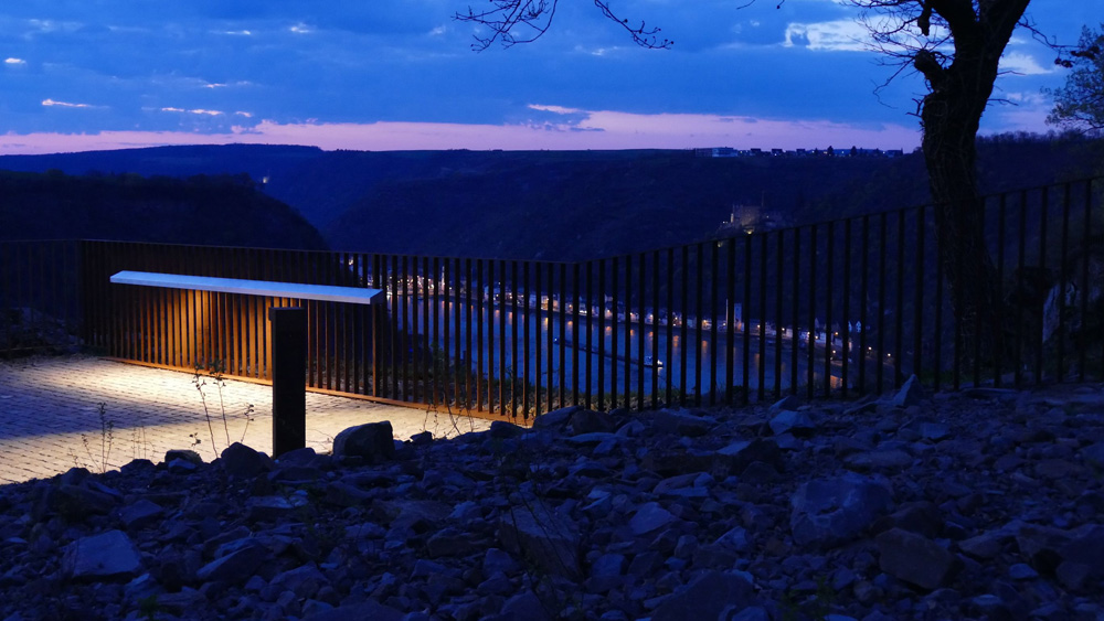 Die Loreley bei Nacht